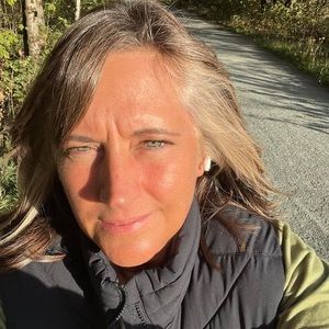 Meet your Posher, Cindy